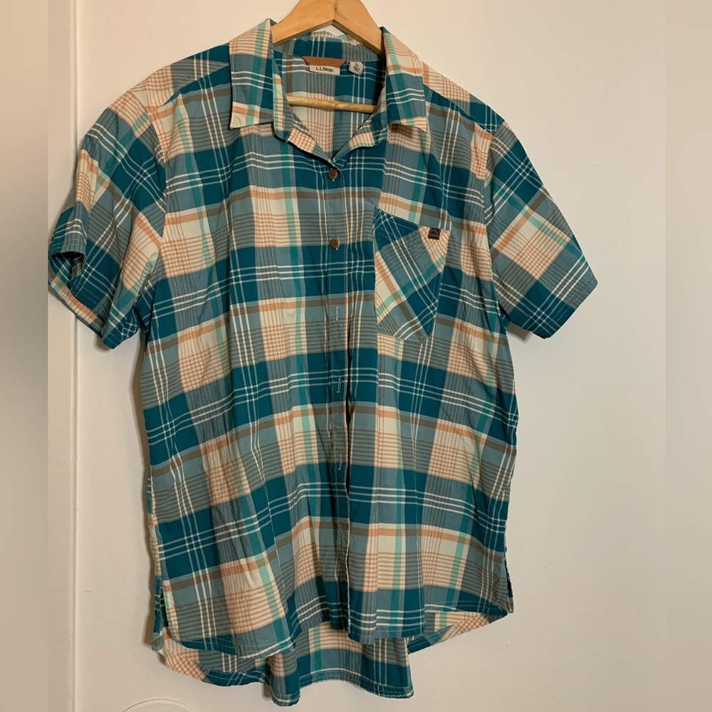 💚L.L. Bean Turquoise Plaid button up shirt